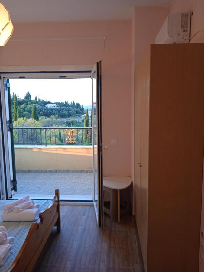 Ligeris House 1 In Agioi Deka Holiday home *